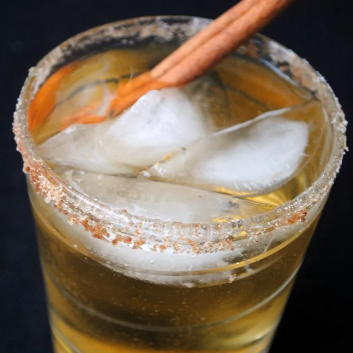 Apple Grande cocktail