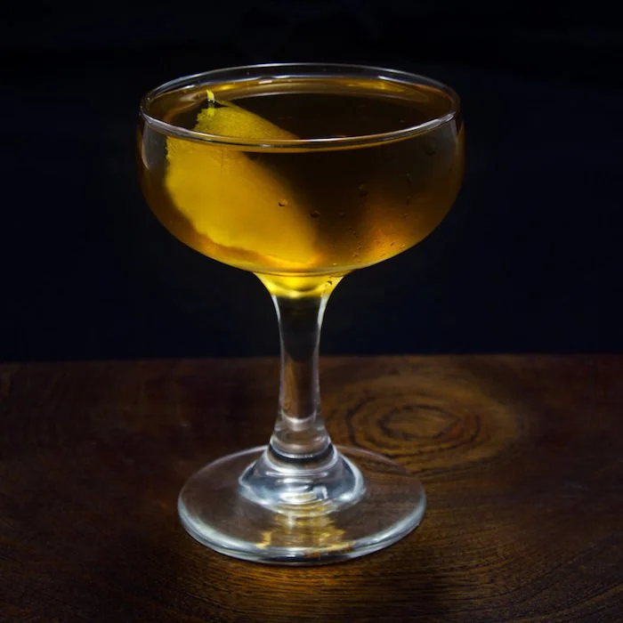 Коктейль Bijou