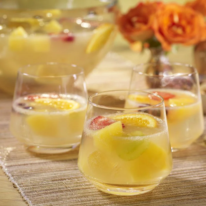 Коктейль Fruit Cooler
