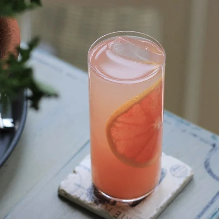 Коктейль Lazy Coconut Paloma