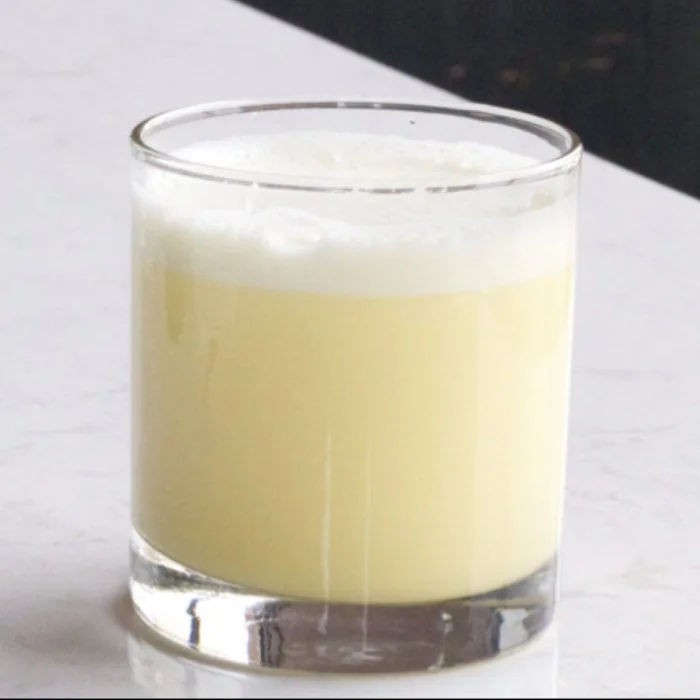 Коктейль Royal Fizz